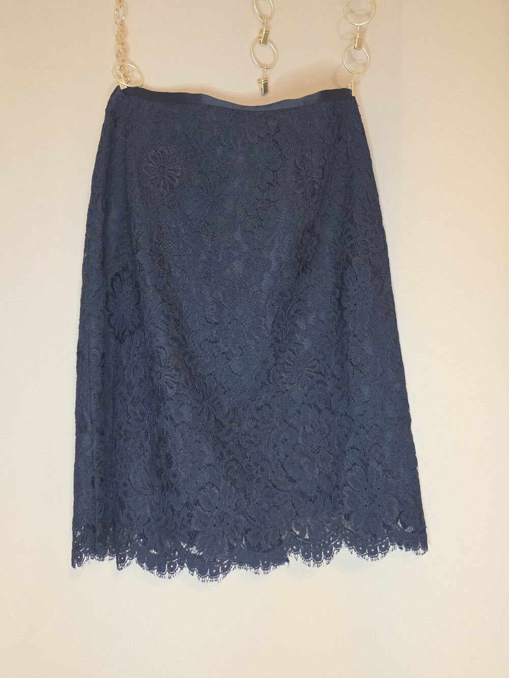 Ann Taylor Black Floral Lace Skirt